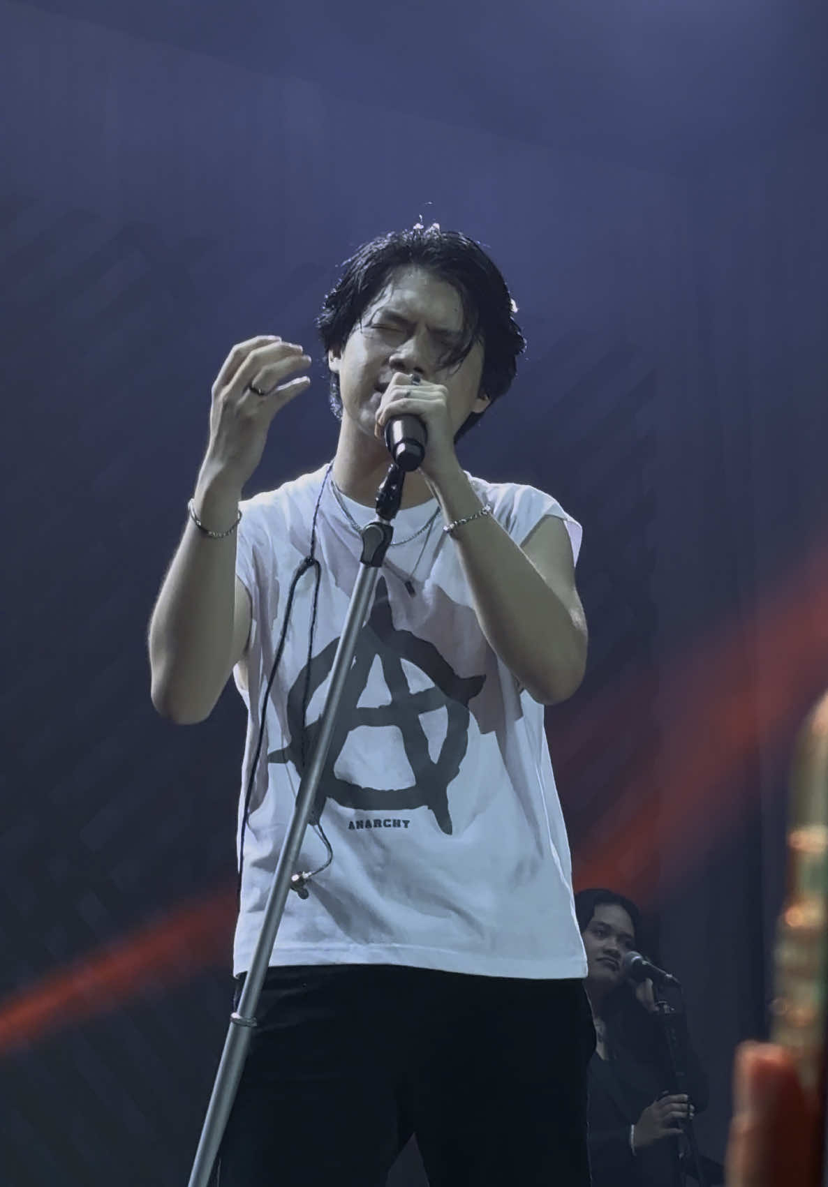 Sampai di sini - @Rony Parulian 🫶🏻 #javajazzfestival2025 #bnijavajazzfest #javajazz2025 #ronyparulian #sampaidisini 