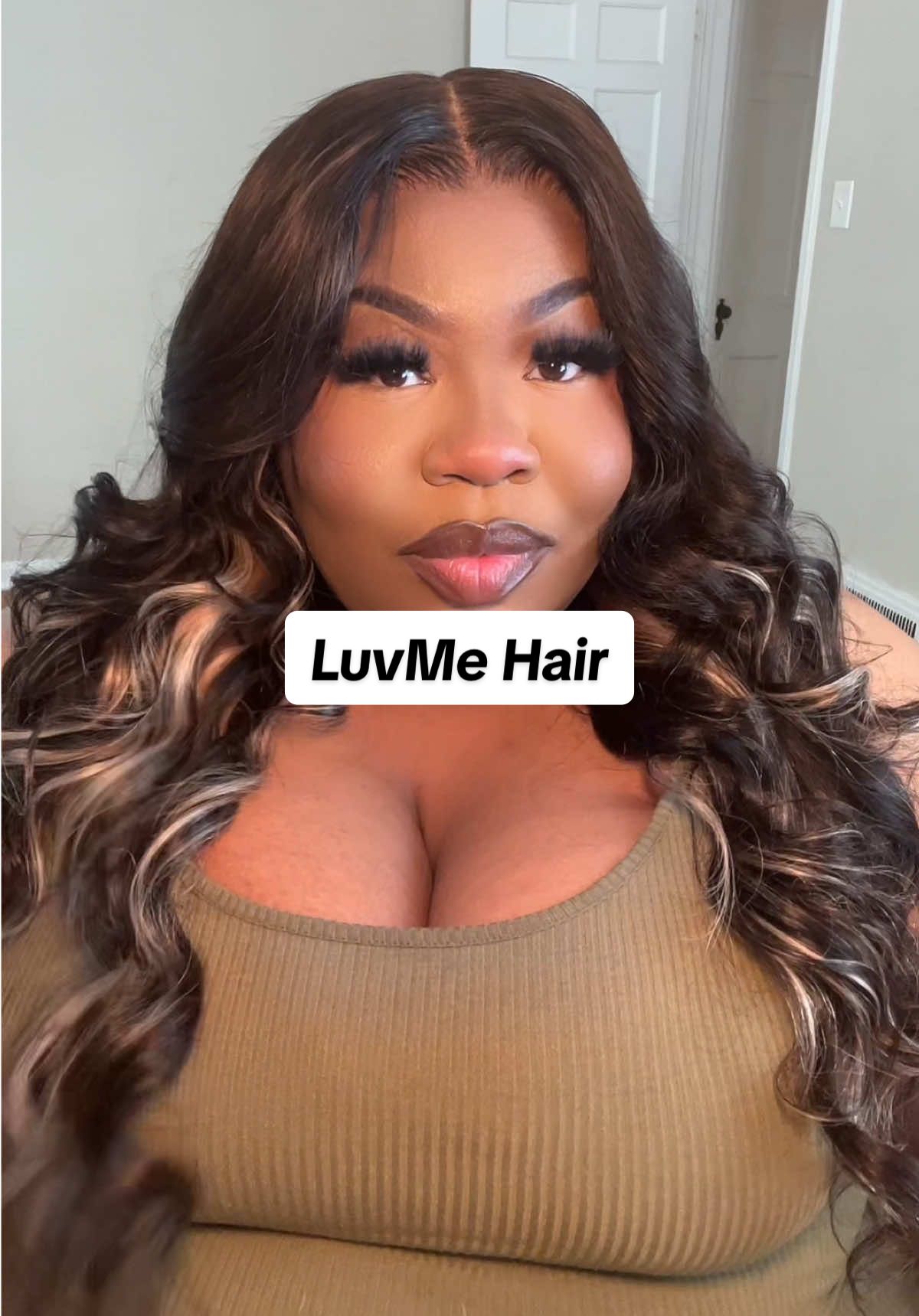 😍 @Luvmehair Use discount code for  28% off: MONI28 🔗 in byo #hdlacewig #luvmehair #luvmeforyou #luvme #gluelesswig #highlightwig 