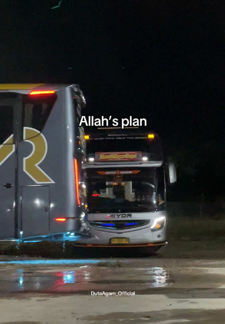 percayalah🥰 @Bobby satria  @MSHN.12  @dapaa concept  - #miyorprimaabadi #dutaagam #miyordutaagam #busminang #empatdelapanenamofficial 