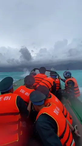 Tất cả tránh hết ra 🇻🇳 #xuhuong #fyp #xh 