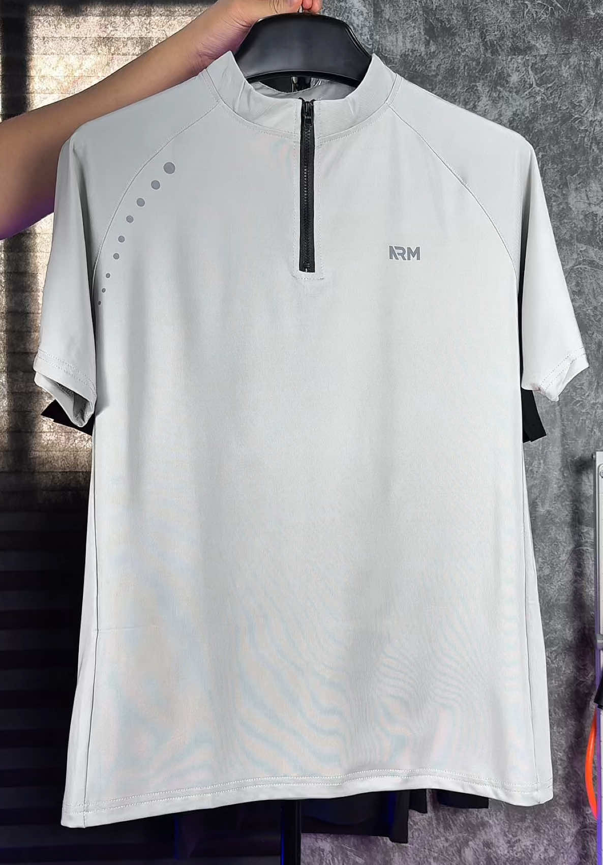 Áo Nam Ngắn Tay Cổ Trụ Kéo Khoá #aothun #aonam #aothethao #aobody #aongantay #armsportwear #arisman #datdungdinh98 