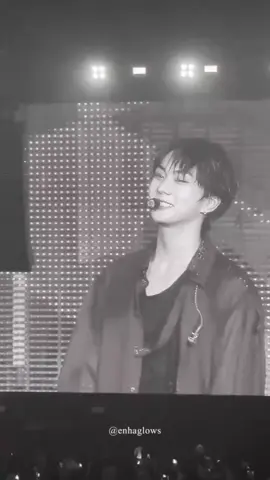 Just seeing your smile makes me happy, what else can I do? ngedit ini sambil nangis😃 #fypage #4you #moots? #JUNGWON #ENHYPEN  #tulus#perahukertas 