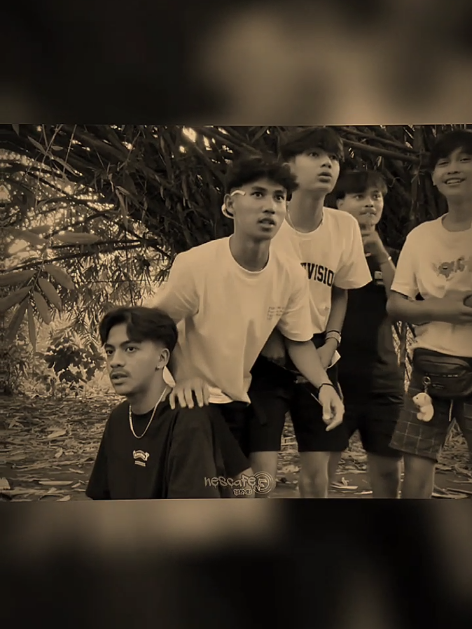 🌳 : panik kau dek dekk!! 🙈😭 @KUSUMAWARA OFFICIAL REAL💯  #gwsmlovers👹 #kusumawaraofficial #jj #horor 