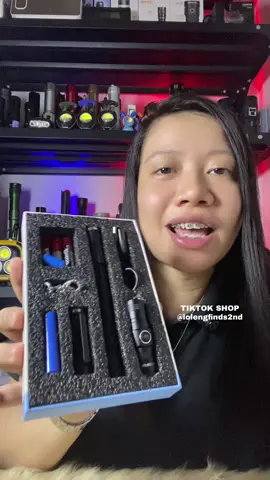 Replying to @Jayr Zafra RESTOCK! SD-7151 Smiling Shark Mini Flashlight 🔦 Checkout na po! #smilingshark #sd7151 #zoomableflashlight #flashlight #flashlighttiktokshop #miniflashlight #rechargeableflashlight #portableflashlight #edcflashlight #everydaycarry #fyp 