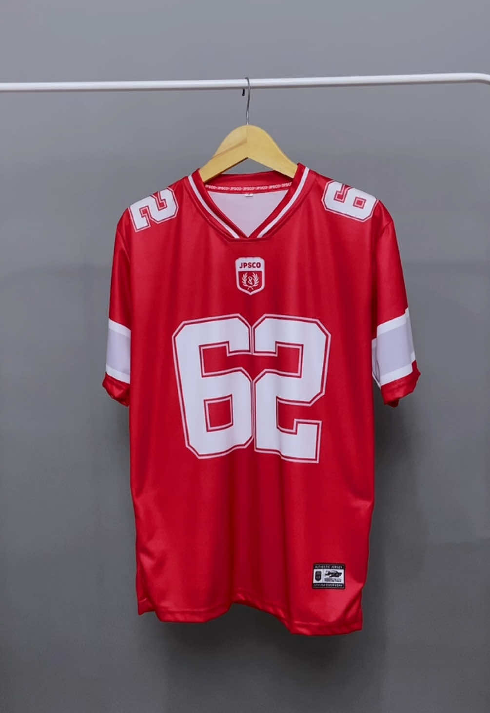 Yu gayss di chekout sekarang jugaa🤩🔥#promomakangajian #jersey #fyp #foryou #fyppppppppppppppppppppppp #viral #tiktok #casual #casualoutfits #vintage #viraltiktok #fypage #fouryoupage 