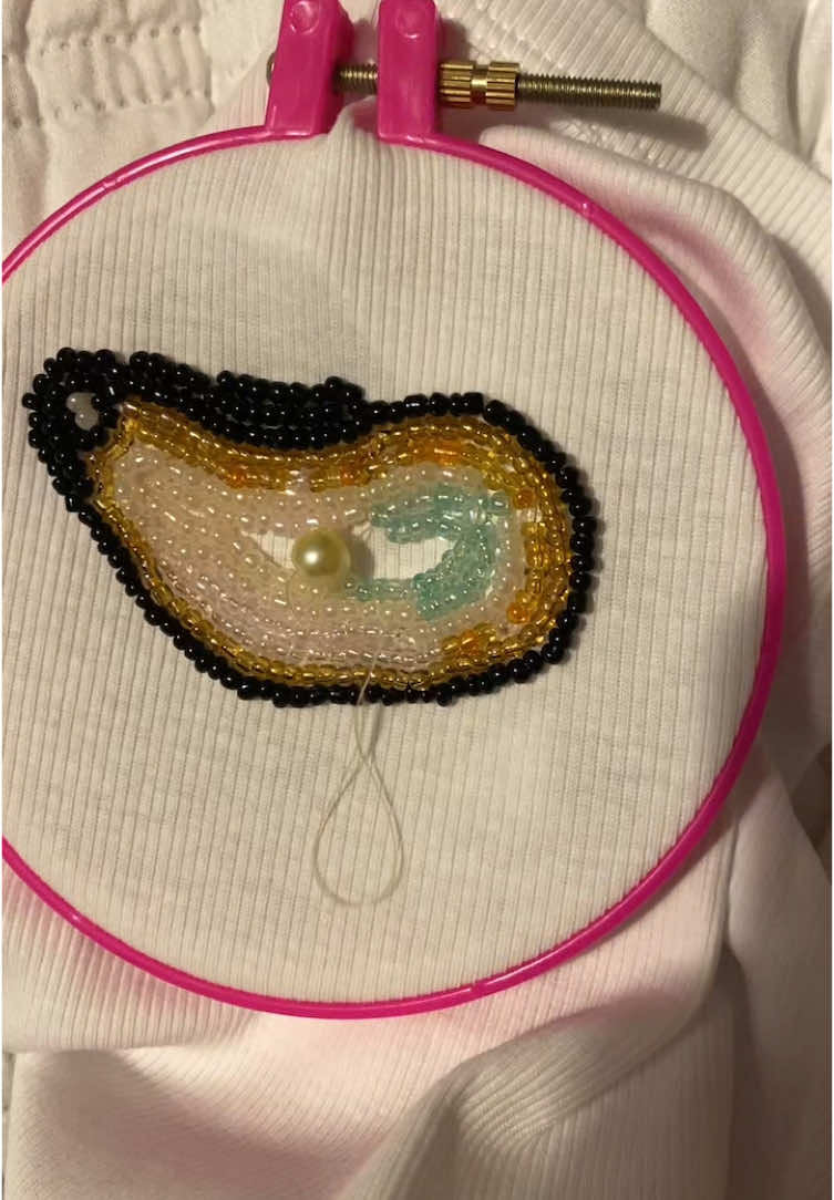 🦪🦪🦪 on my Etsy - CrimsonBAtelier- Vinted - crimson.w  #beadedtop #etsy #fyp #fashion #tanktop #beadedoyster #oyster #embroidery #oysterart 