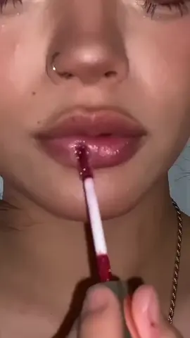 💎METALLIC LIQUID DIAMOND LIPSTICK - High-Shine, Long-Lasting & Smudge-Proof!