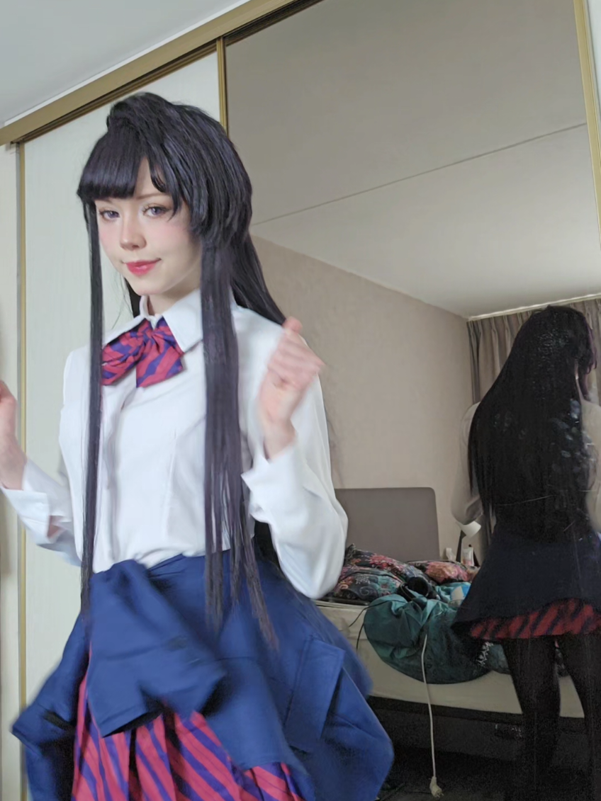 Little dancey dance I don't know how to do the actual dance, I tried #komicantcommunicate #cosplay #komicosplay #komishouko #komishoukocosplay #komishoko #komicantcommunicate #komicantcommunicatecosplay #komisancosplay 