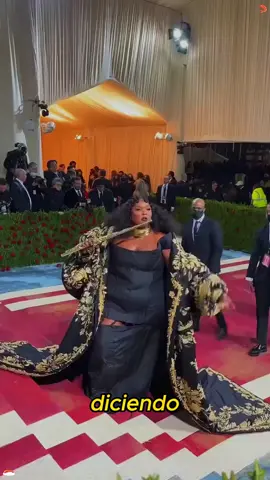 Lizzo #tendancetiktok #vues #like #forypu #followers➕ #fypage #fypシ゚viral #fyppppppppppppppppppppppp #fyp