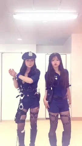 体育祭のペアダンの衣装ポリスで可愛かった👮‍♂️💙#fyp #2008 #鶴高jk @koharu 