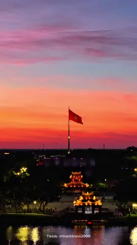 📍Sao hoàng hôn Huế lại đẹp đến vậy 🙂‍↕️ #hoanghon #hoanghonhue #canhdepvietnam #huechill #dulichhue #huế #hue #xuhuong 