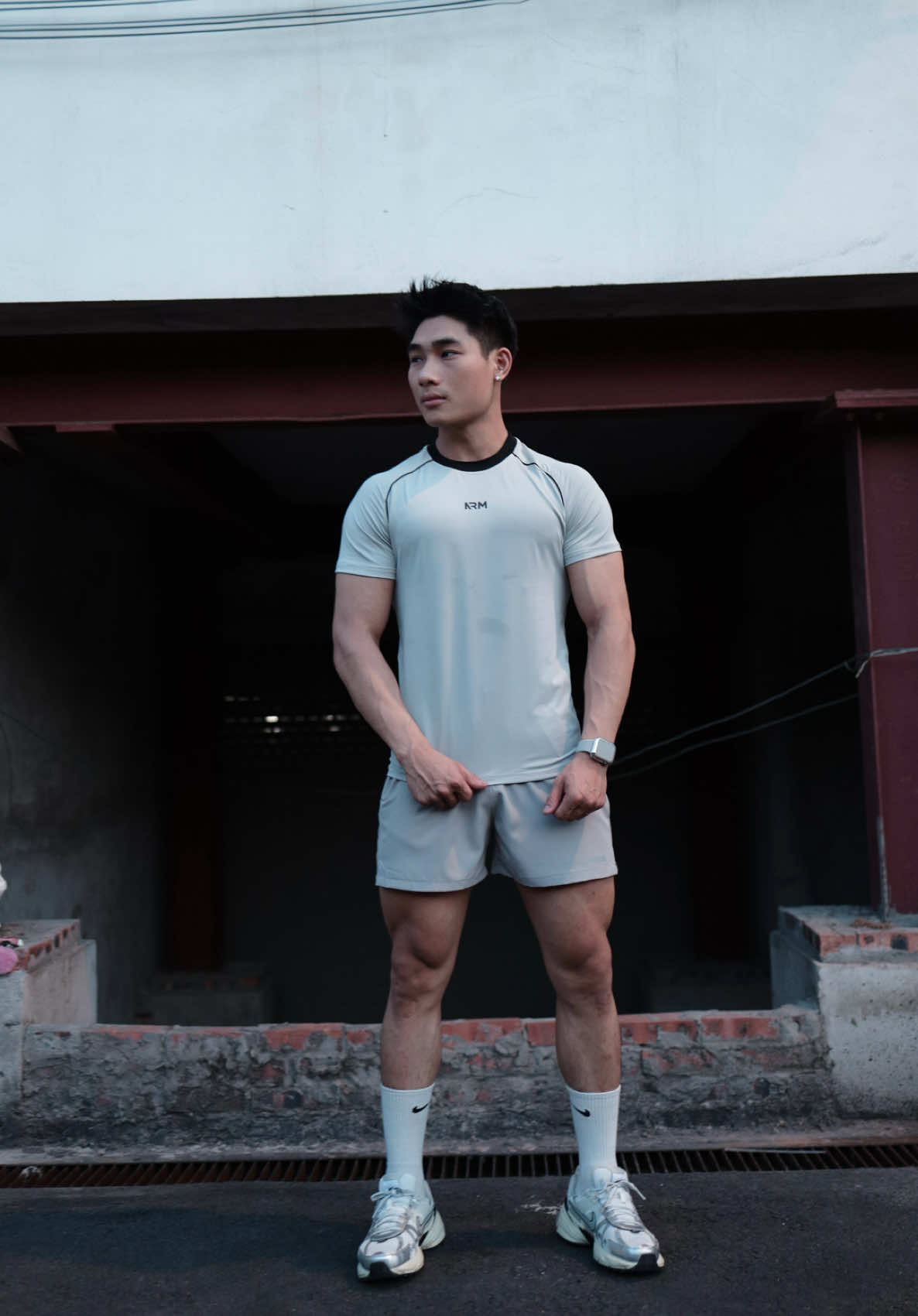 Siêu nhân Xám🤍🤍🤍---kết thúc seri...#arismansportwear #arisman #namfamoutfit #gyms #xuhuong 
