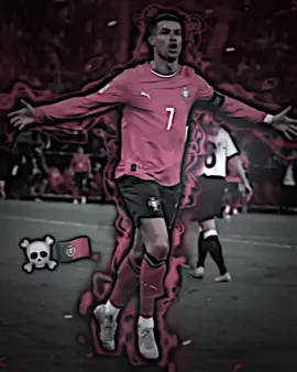 شغف كريستيانو رونالدو لا نهائي🇵🇹💀🔥 + رئيكم📍😌 #تيم_مصممين_العرب💎 #تيم_مصممين_الشرق_الاوسط💎 #تيم_fbi⚡ #fyppppppppppppppppppppppp @الشيخ امبابي💔 