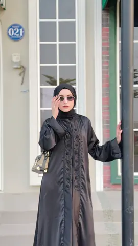 Abaya shireen hitam super duper mewahhh elegant💙🥰#fypdongggggggg #abayamewah🥰🥰🥰 #abayafashion 