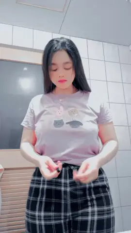 habis mandi he...