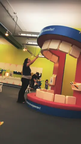 #kidsmusuem #johnballzoo #lanternfestival #bianlian #facechanging #familytime #familyvlog #growinguptoofast #takeachance 