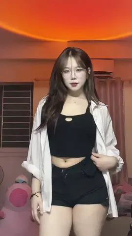 Yêu hay không??? Dc: @Ninh Anh 