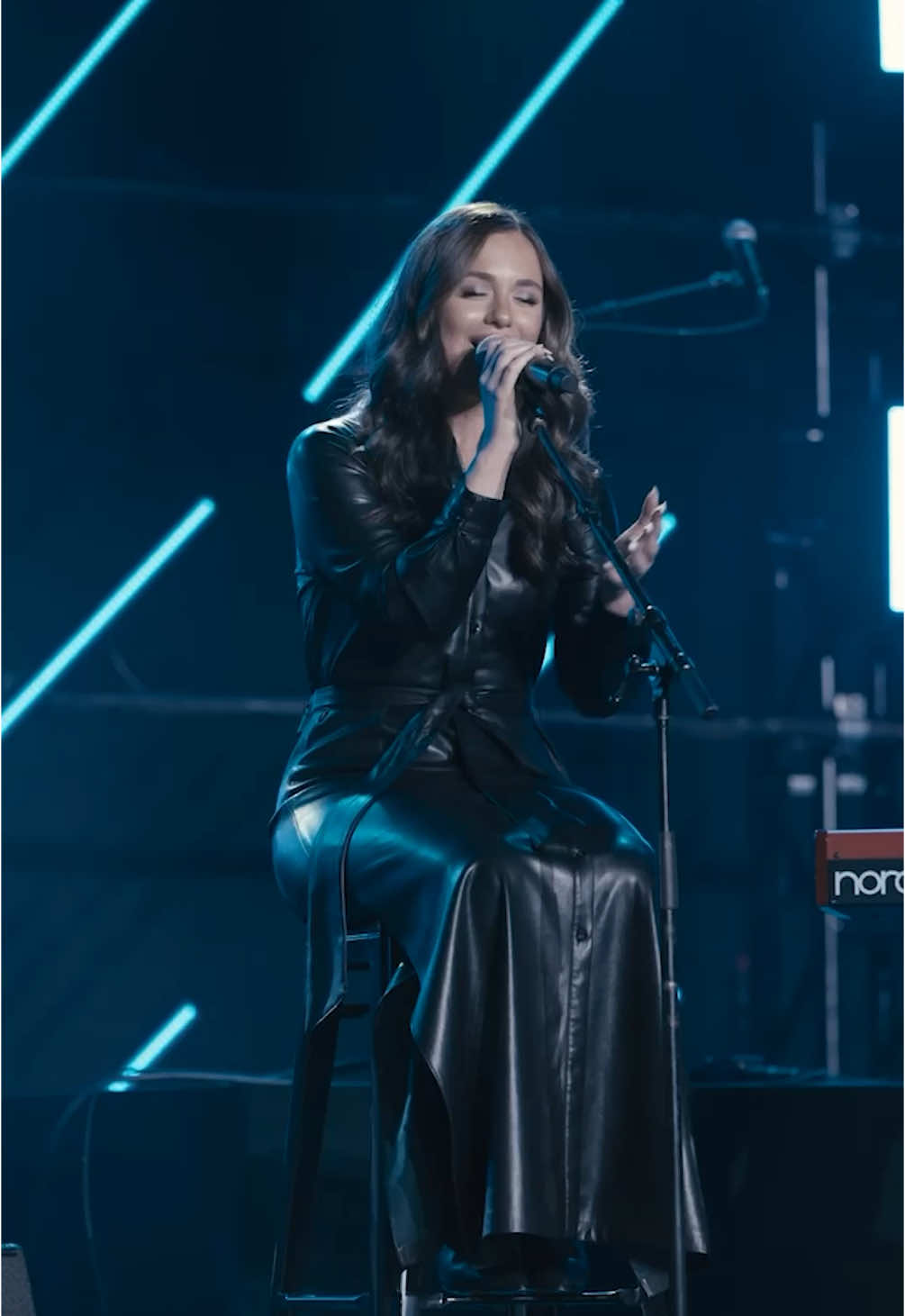When the lies get loud, let God's truth speak louder 🤍 🎥: Megan Woods - 