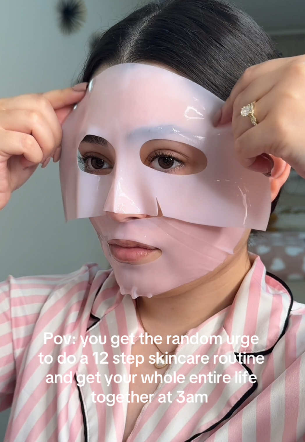 Alwayssss tends to happen ✨ #glassskin #dewyskin #skintok #jocycs #SelfCare #relatable #skincare #kbeauty #koreanskincare 