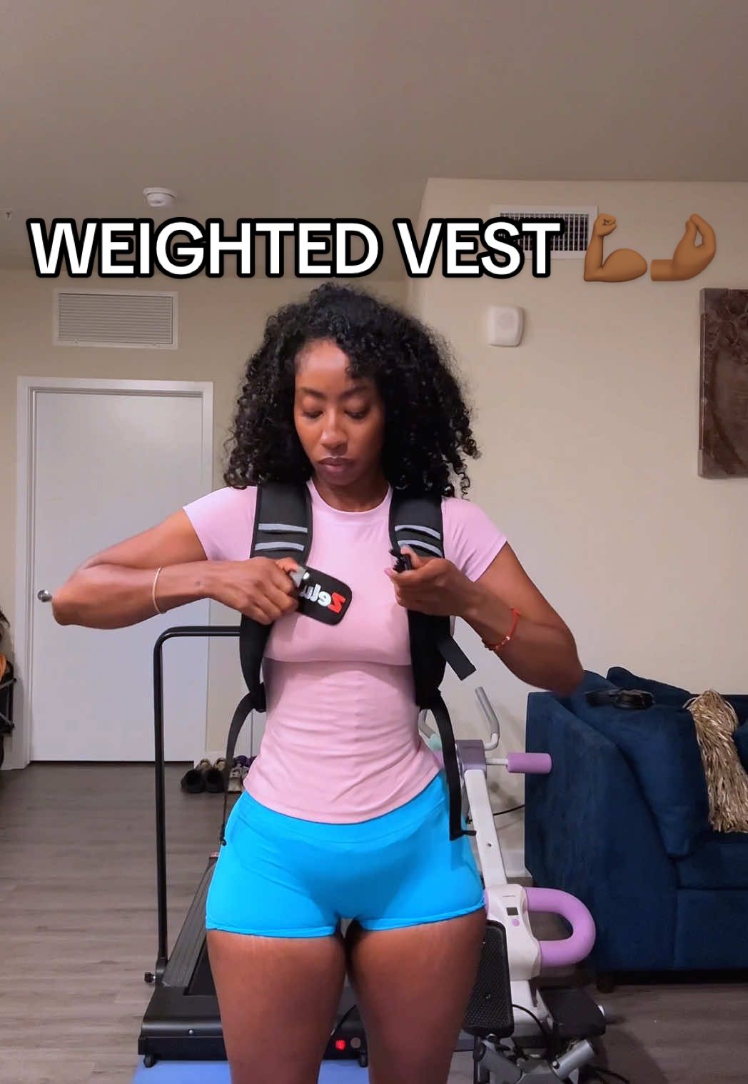 This @ZELUS Fitness weighted vest had my legs on 20 wheeeeew😅 After doing some research I was too excited to incorporate it into my workout routine #weightedvest #workoutgear #strengthtraining #FitTok #fitnessjourney 