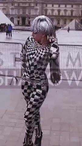 262 Lady Gaga street style in Paris (2014) #ladygaga #fashion