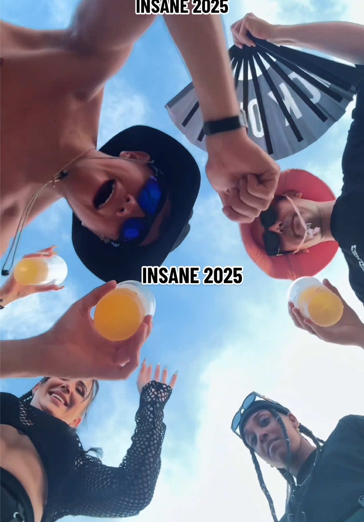 Ramenez nous la bas par pitié 🫠#fyp #insanefestival #techno #technoparty #friend 