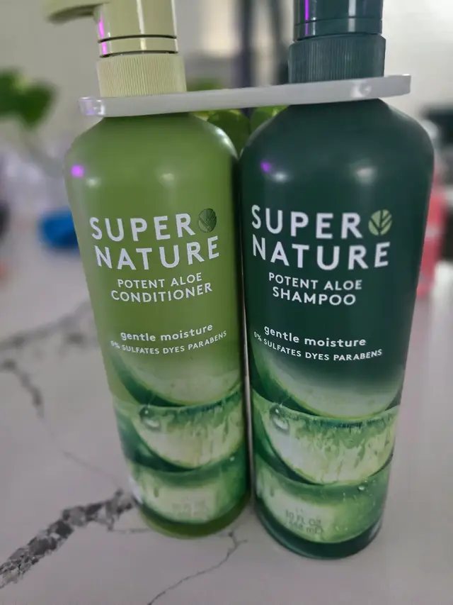 Best shampoo and conditioner I have used in a very long time.It leaves my hair feeling nourished and hydrated without the residues! My hair is soft, manageable, and also smells great.I also appreciate that it's cruelty-free and free of sulfates and parabens, which feels like a win for both my hair and the planet. Despite being free of harsher ingredients, it doesn't compromise on effectiveness @influenster #complimentary #SuperNature #HairTok #costcofinds #costcotiktok#ConSantanderConecto 