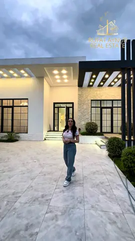 ✅Mərdəkan yoldan Qoşa Qala resr.150 m məsafədə ✅Tam monolit  ✅5 otaq,5 san.qovşaq ✅6 sot ✅590.000 AZN (347.000 USD) #foryoupage 