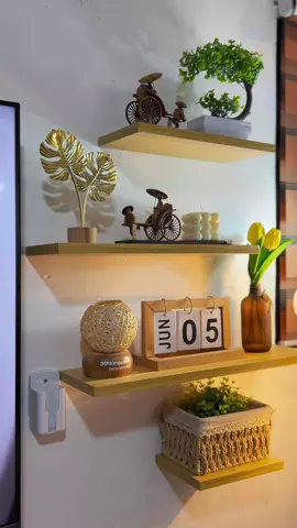 Naka sale ang shelves huhu 😭#floatingshelves #wallshelves #homedecor #homedecorideas #fyp #Wink #tiktokshopbon66angbday 