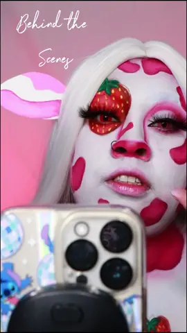 We are done! For now with Kevin!  This was such a pain in the butt! The audio kept messing with me so I had to film it in parts and put it all together 🤕 Please go check it out and show it some love ❤️  #bth #behindthescenes #homealone #strawberrycown 