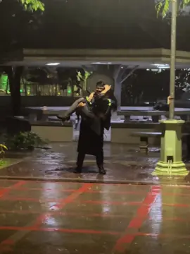 spotted the sweetest couple earlier, taking their grad photos in the pouring rain 🥹 results are at @Bofi! go show them love 🤍 #ust #batch2025 #fyp 