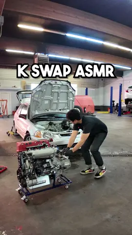 How to clean an engine bay from a biohazard auction Civic 🧽🦠 Pulled the D-Series and found a mess. No repaint — just preserving the patina before upgrading to the EG subframe. Would you clean it or respray it? 👇 #kswap #k20 #k24 #hondacivic #enginebaycleaning #carbuild #carmechanic #jdm #bendagasgarage #ekhatch #cardetailing 