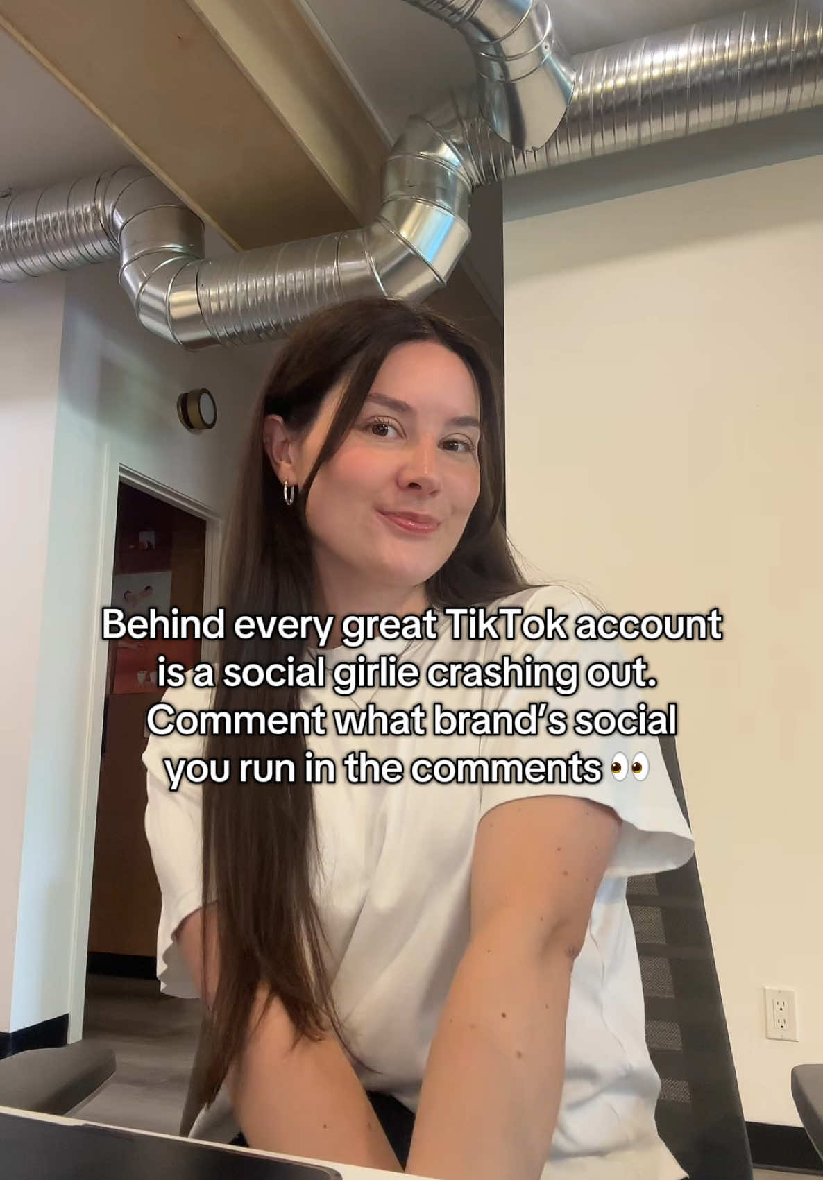 Let’s get the unsung heroes in the comments!!!!! #SocialMediaManager #SocialMediaManagers #AgencyLife 