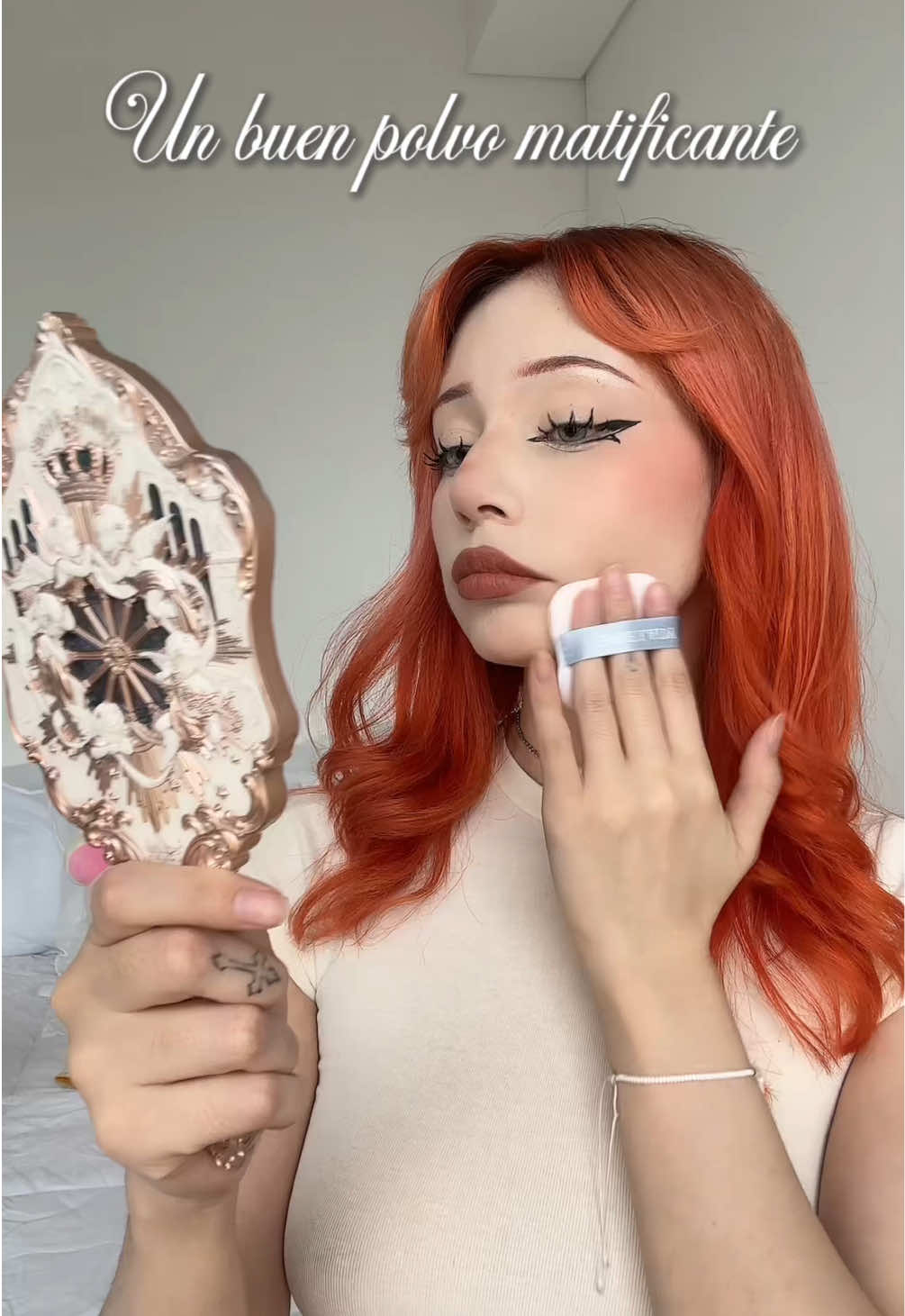 ya probaron este polvo chikas? 😋✨ #makeup #tips #maquillaje #polvocompacto #polvo #verano #calor #matificante 