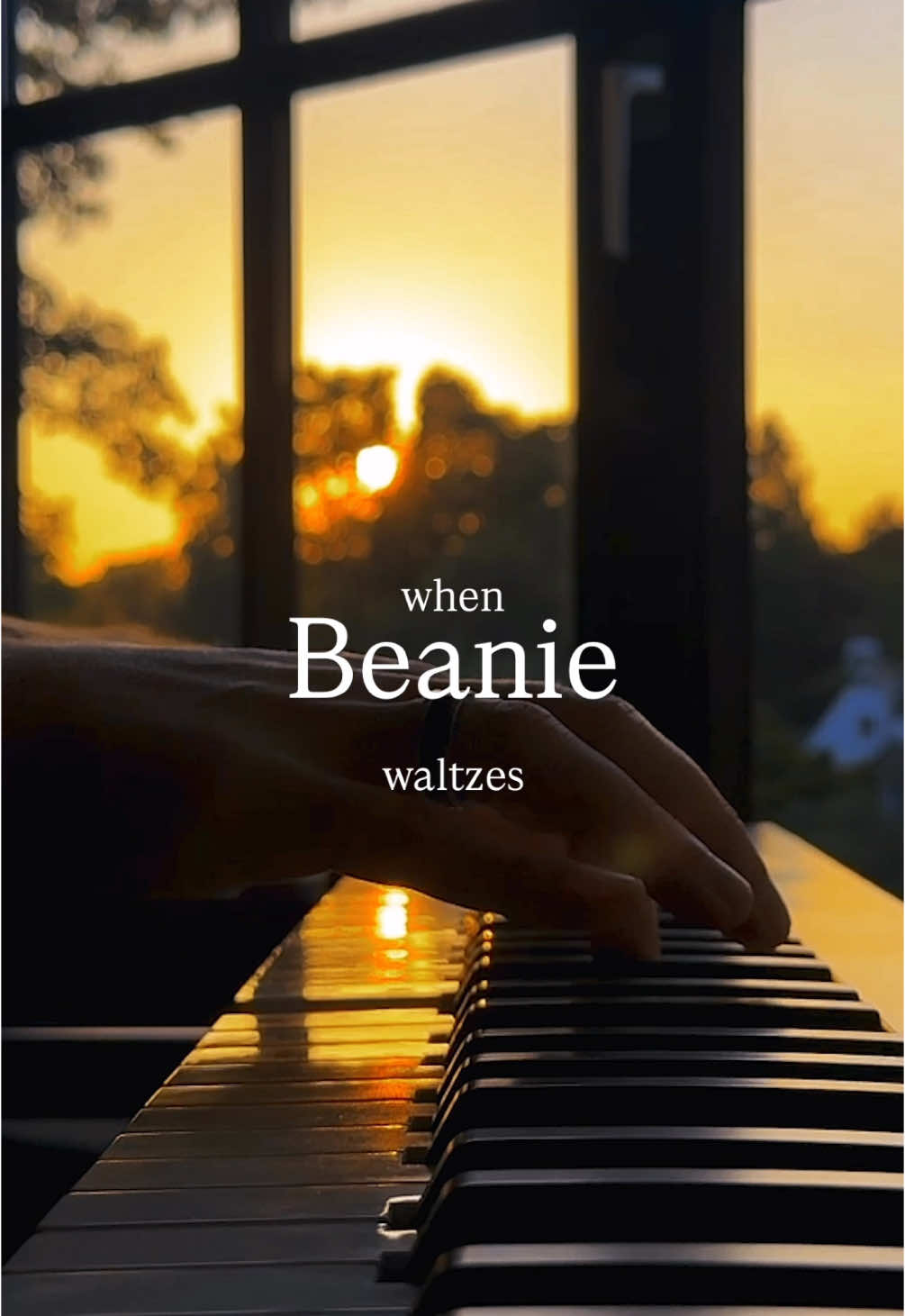 Winding down with a Beanie Waltz… Good evening 🎶✨💆‍♂️ #music #piano #relaxing #musically #beanie #sunsetlover 