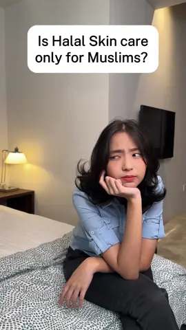 Is halal only for Muslims?” Nope — it’s actually one of the cleanest, strictest beauty standards out there. And yes, anyone can benefit from it 👇 #SkincareTok #CleanBeauty #ViralSkincare #SkincareRoutine #GlowingSkin #BeautyTips #newproduct #halal #halalskincare #malaysiatiktok #indonesia #singaporetiktok #muslimtiktok 