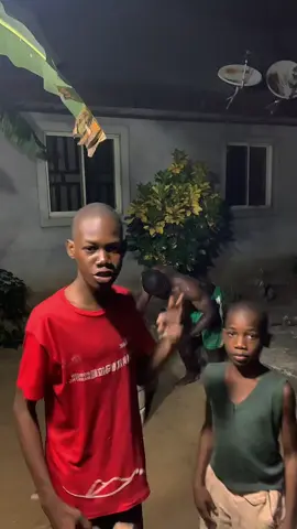 Long live the king.                            Just little boy from Africa  hundred men vs one sliver back 