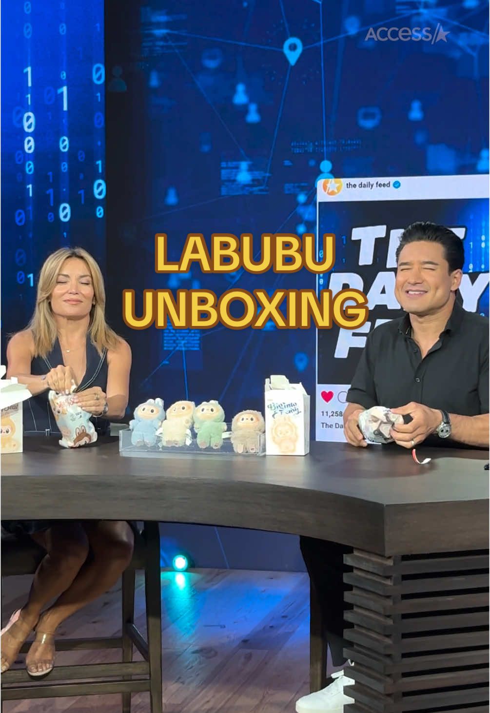 We had to show @Kit Hoover and @mario the #Labubu hype with their own #unboxing 👀 @POP MART US, now we need to see Mario unbox the Macaron series 🤭 #blindbox #blindboxopening #labubuthemonsters #popmart 