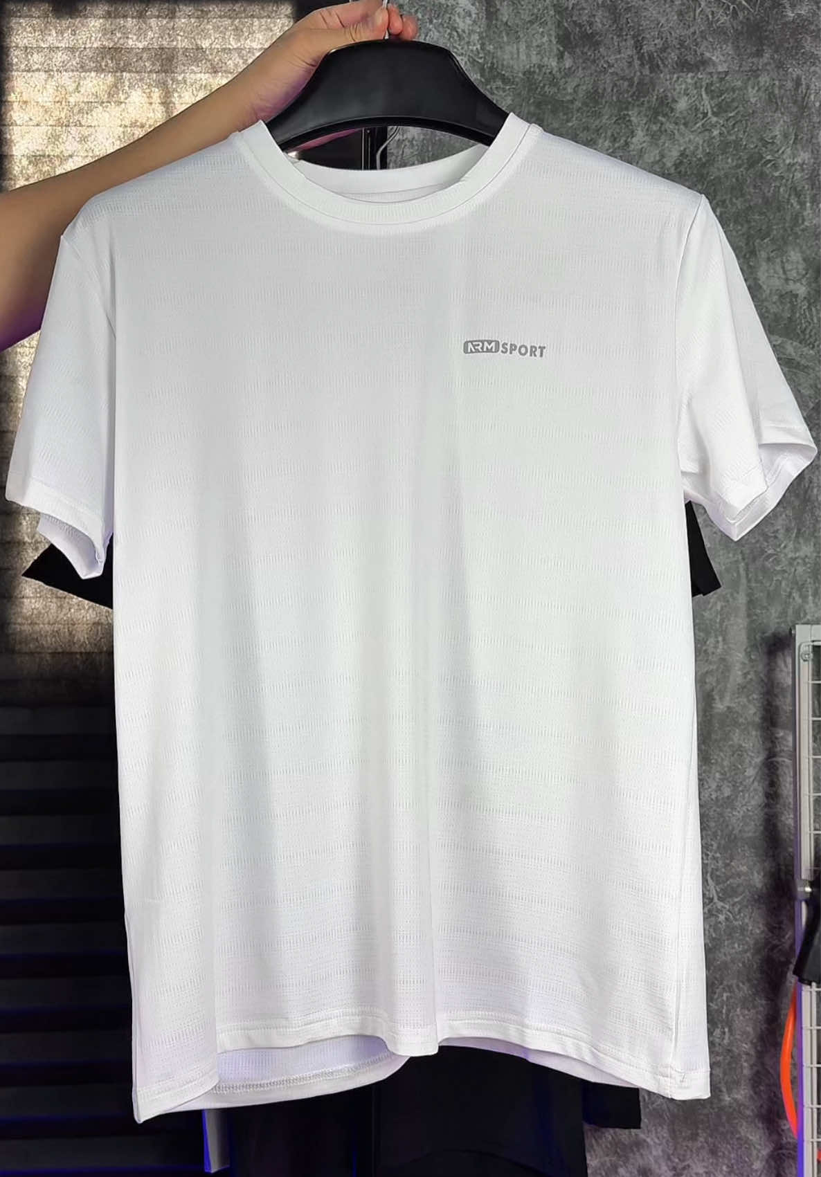 Áo Thun Thể Thao Nam Co Giãn Thoáng Mát #aothethao #aothun #aobody #aonam #aotapgym #armsportwear #arisman #datdungdinh98 