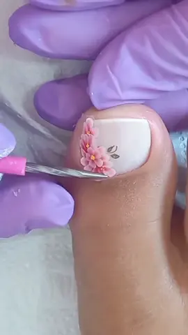 esmaltaçaõ nos pés francesinha com adesivo #nails #unhas #unhasdecoradas #esmaltaçaõ #manicure #nailsdesign #unhasdospés #francesinha #adesivo #pés #decoracao #inspiraçãodeunhas #nailsartvideos #unhasperfeitas #unhasfeitas #fyp #fyp #fyp 