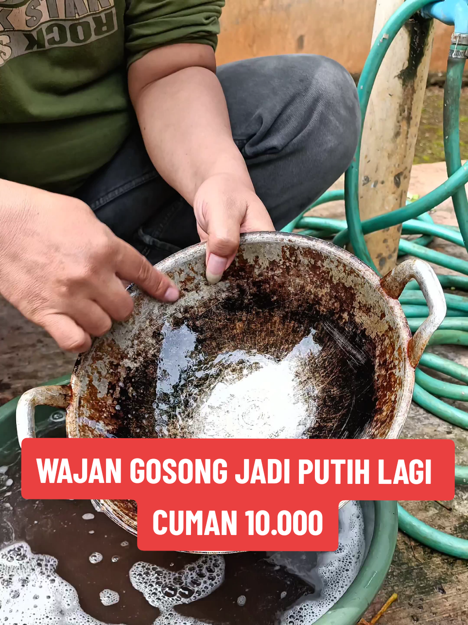 Pembersih wajan panci gosong #gosokpanciajaib #pembersihpancigosong #pembersihwajanpancigosong 