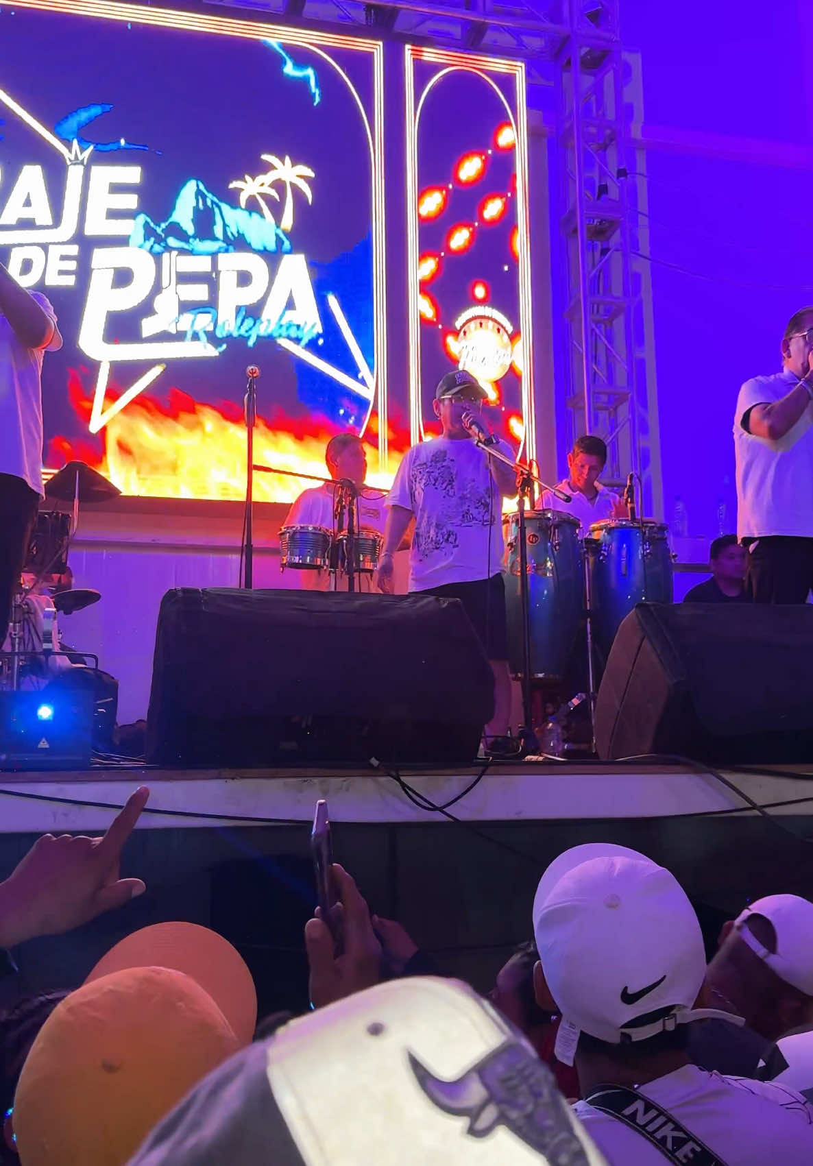 Acaba de una vez con esta historia 🥵 #chacalonjr #paraquesufras🍻 #aquemaropa #musicadelrecuerdo #paratiiiiiiiiiiiiiiiiiiiiiiiiiiiiiii #chacalonjr🎶🎶🎶🍺 