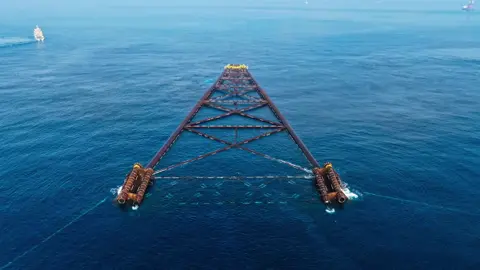 江苏秦墨海洋工程有限公司 Jiangsu Qinmo Marine Engineering Co.,Ltd  Main production Marine engineering and ship supporting equipment：Deck machinery and mooring equipment (Deck machinery such as cranes, winches and windlasses.) #Marine machinery #Offshore #Winch #Windlass #Crane #fyp 