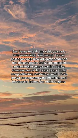 Walau dunia ini jahat kalau pasanganmu berpihak kepadamu semua akan baik-baik saja ❤️‍🩹 #quotes #fypシ #fypシ゚viral #fyp #suamiistri #istri #sadvibes🥀 