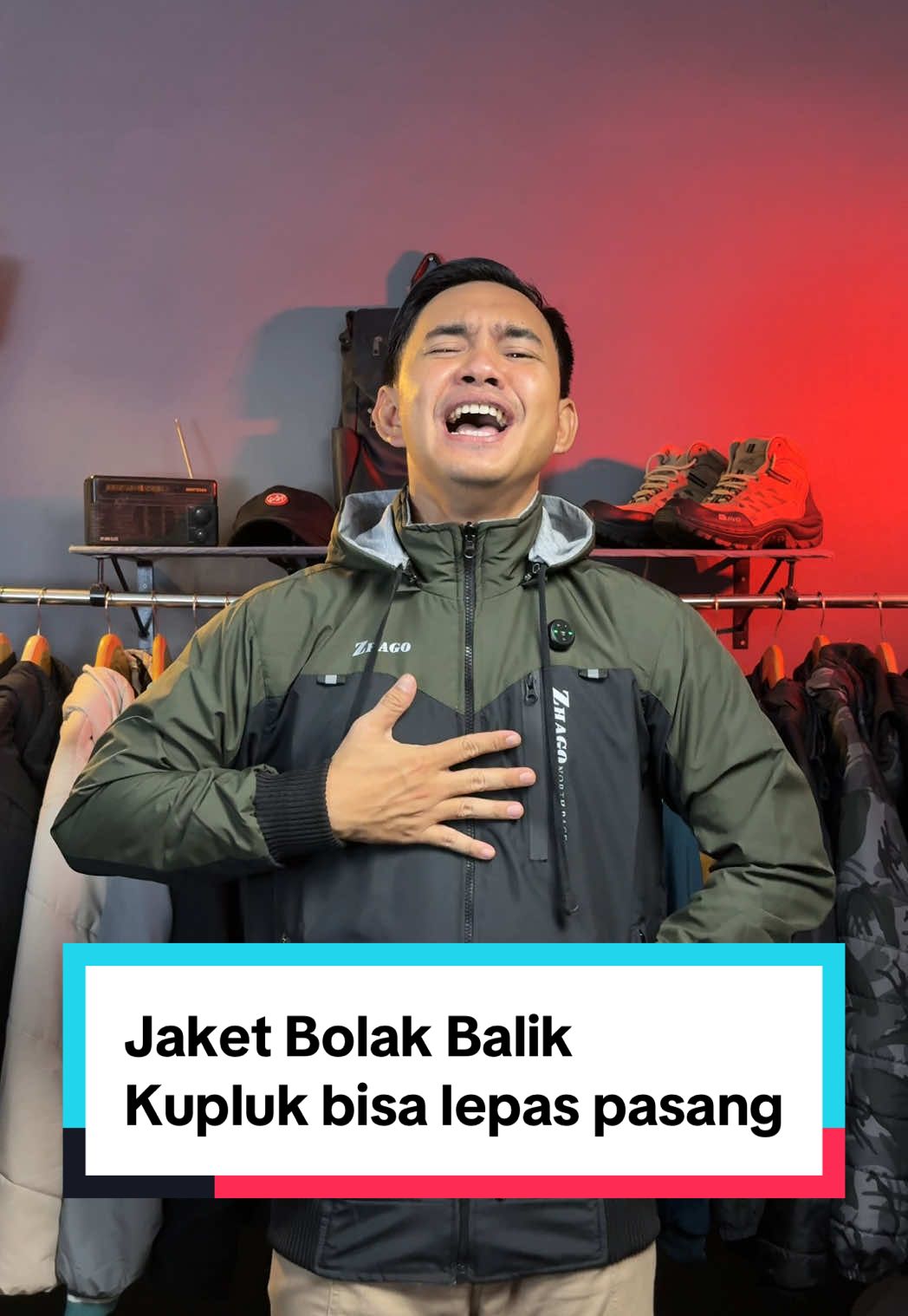 Jaket bisa dipake bolak balik dan kupluk bisa lepas pasang #jaketbolakbalik #jaketbulakbalik #jaketoutdoor #jaketparasut #jaketgunung #jaketmotoran #jaketwaterproof #jaketwindbreaker #jaketantiair #jaketantiangin #belilokal 