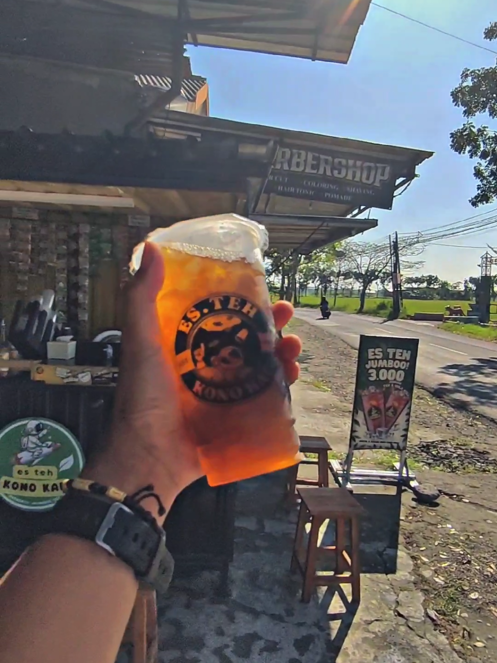 siap mendampingi gule, tongseng dan sate mu bolo! 🌻 jln.pedan-cawas depan toko bhose murah cawas. #klaten24jam #xyzbca #fyp #estehjumbo 