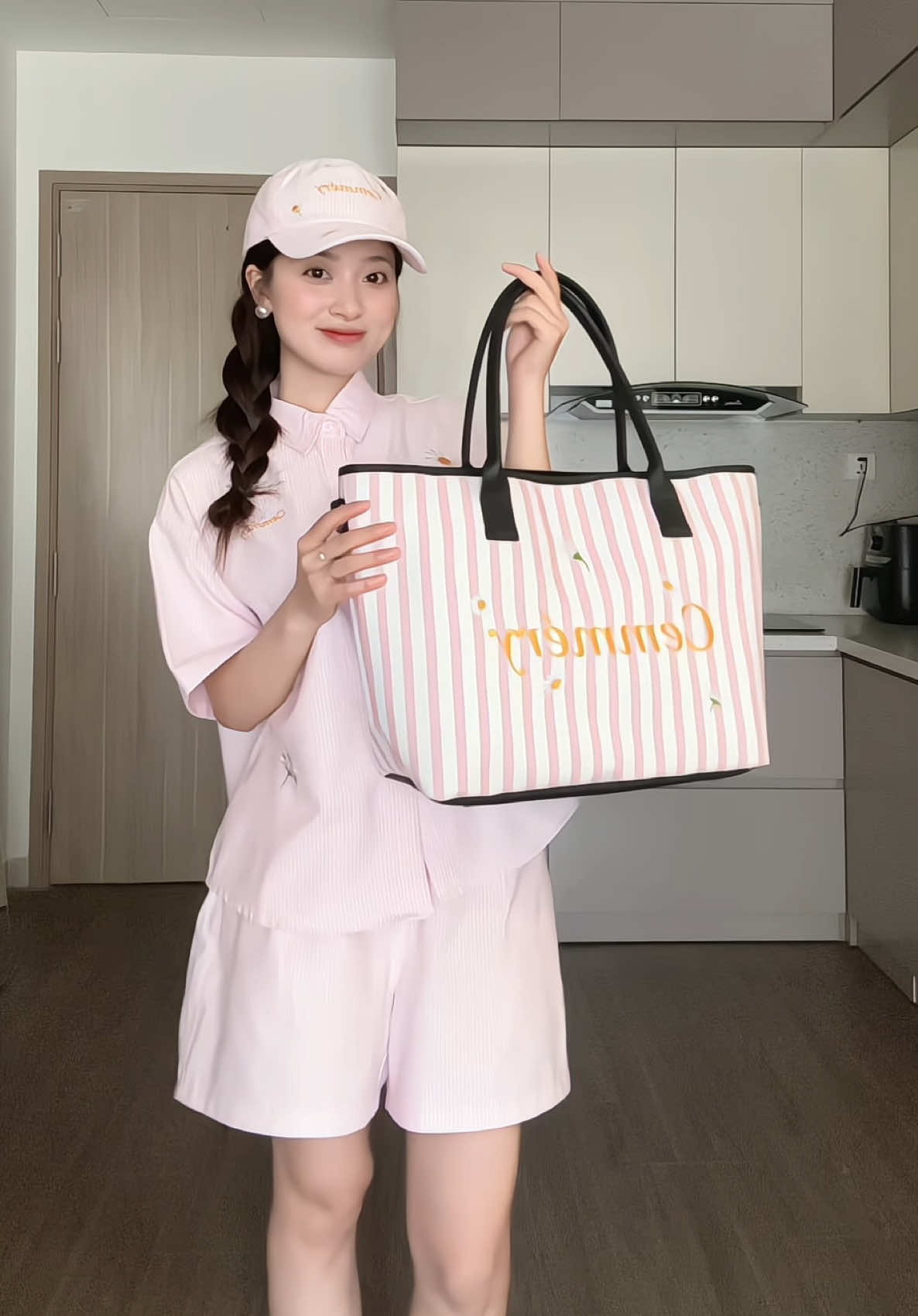 Set này đi biển, đi chơi xinh lém lun 😘 #xuhuong #dvanh #viral #CEMMERY #Summery2025 #SummerVibes #dibien #outfit #homnaymacgi #reviewquanao 