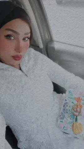 #white  🤍🤍