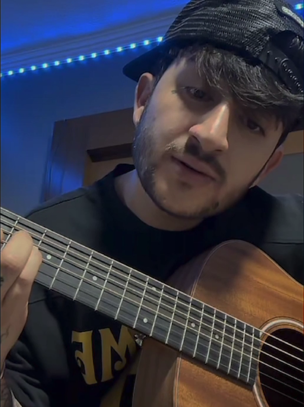 SUIZA en vivo 👅😍💗 . . . #spotify #mexico🇲🇽 #calle24 #suiza @Calle 24 