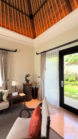 📍AYANA Resort BALI🇮🇩 バリで絶対泊まるべき極上リゾート。 ⠀ 今回は誕生日旅行で妻がプレゼントしてくれました。 ⠀ #バリ旅行 #AYANAリゾート  #海外ホテル #リゾートステイ  #絶景スポット #ロックバー